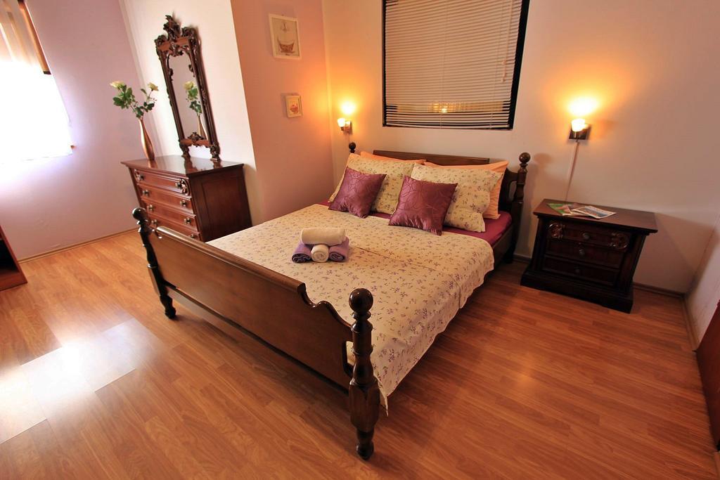 Priska Apartment คาชเตลา ภายนอก รูปภาพ
